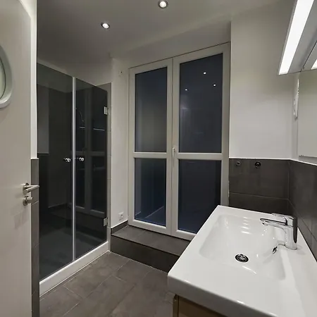Oktogon Apartment