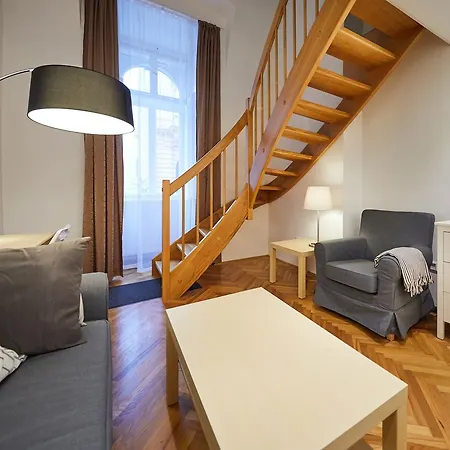 Apartment Oktogon